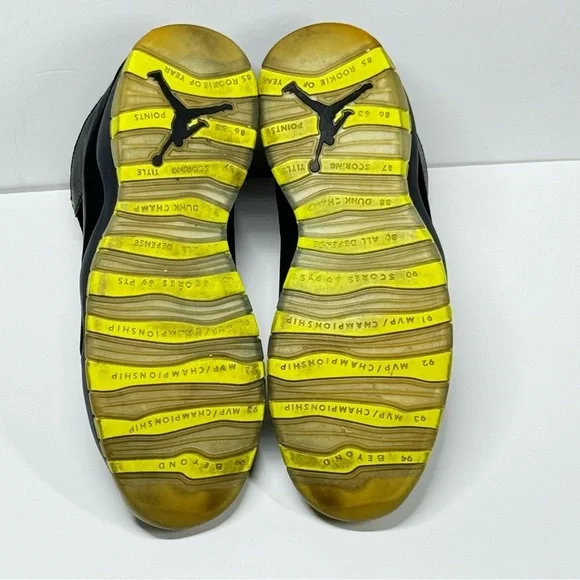 The Jordan 10 Retro Venom Green - Picture 5 of 13